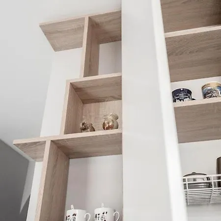 Lijep I Udoban Stan U Splitu, U Stambenoj Zoni Split