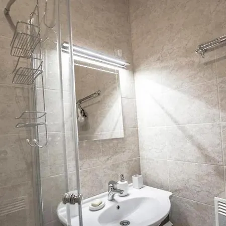 Lijep I Udoban Stan U Splitu, U Stambenoj Zoni Apartment Split